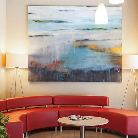 Ibis Barcelona Mollet Hotel Mollet del Vallès Kültér fotó